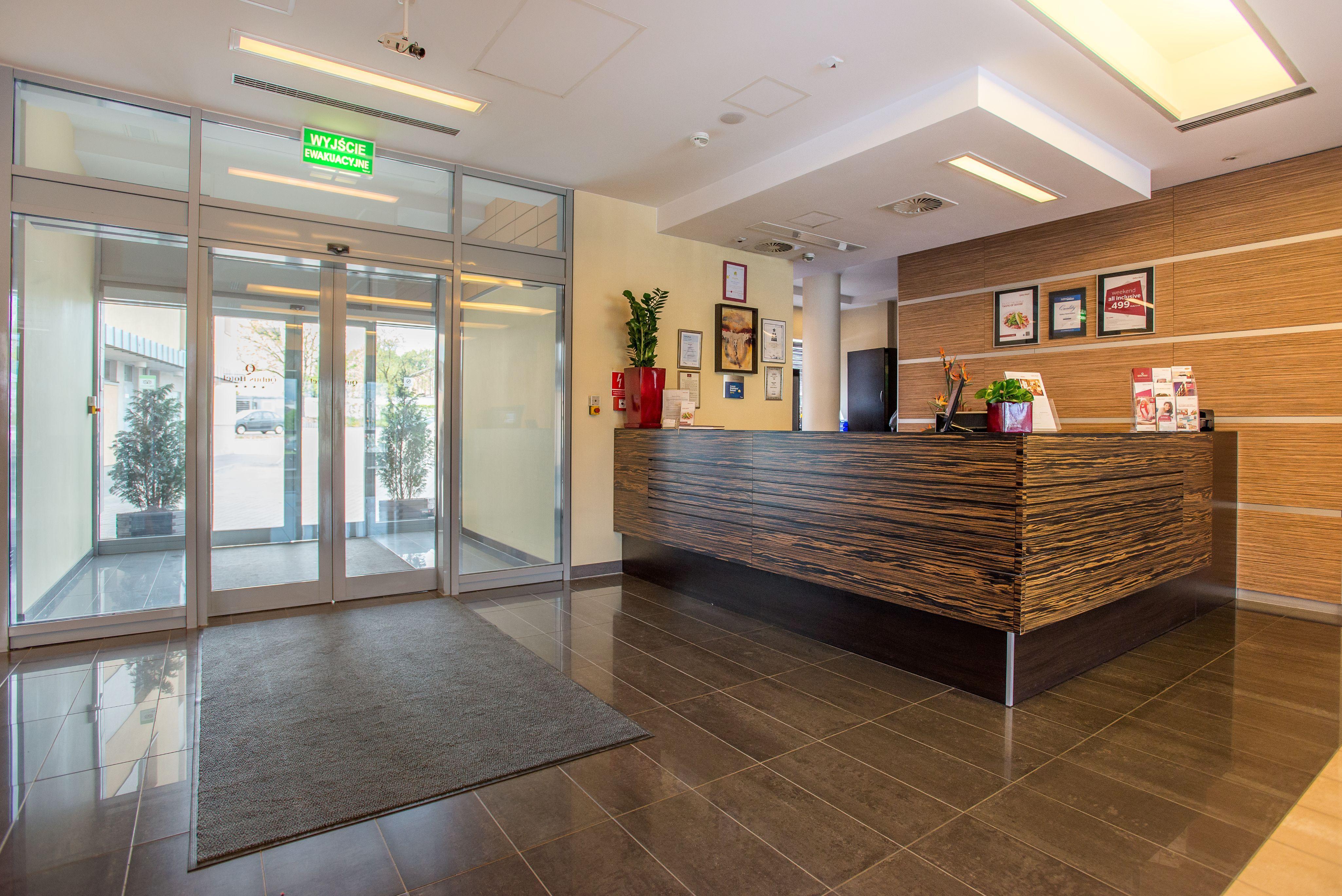 Qubus Hotel Kielce Exterior foto