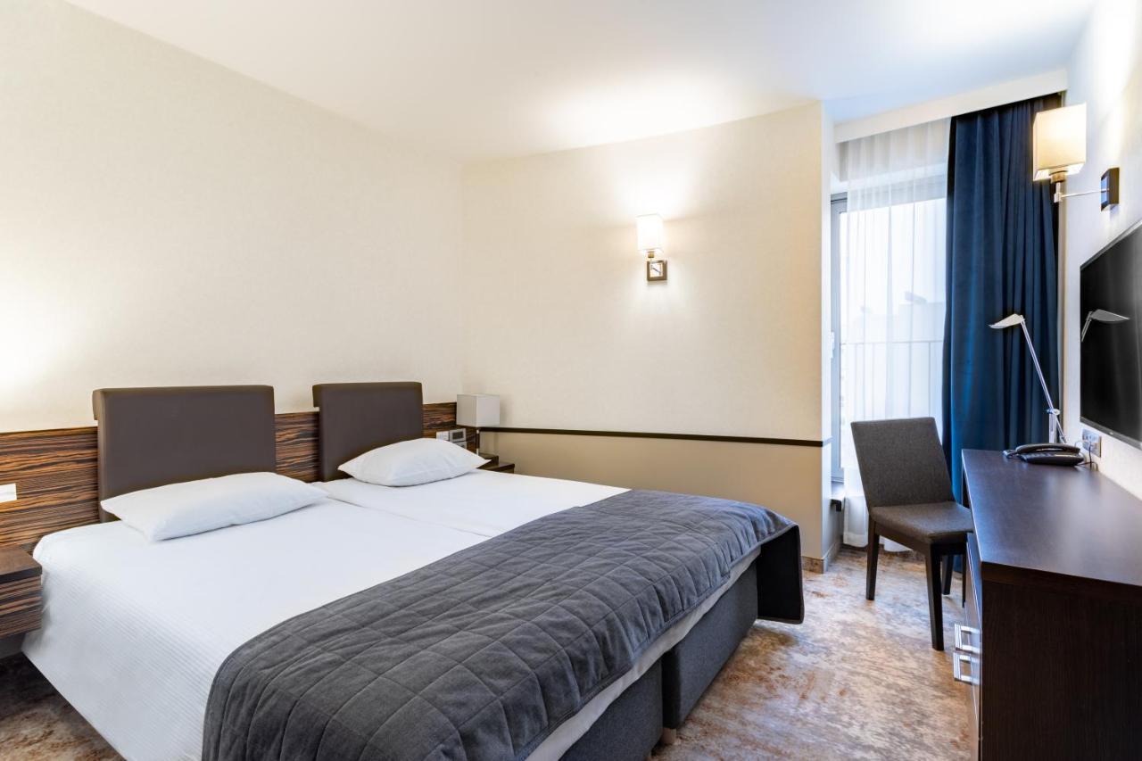 Qubus Hotel Kielce Exterior foto